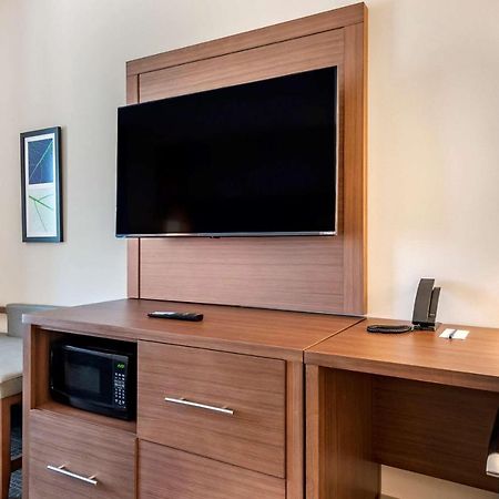 Comfort Suites Grandview - Kansas City Luaran gambar