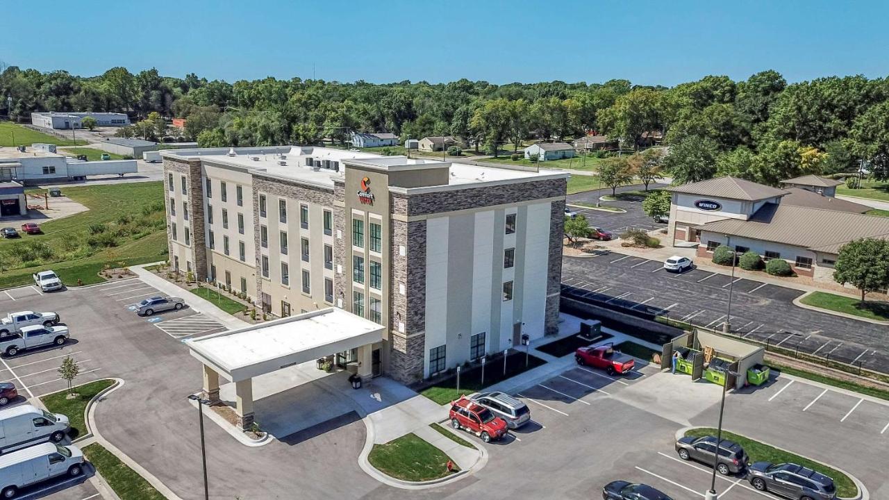 Comfort Suites Grandview - Kansas City Luaran gambar